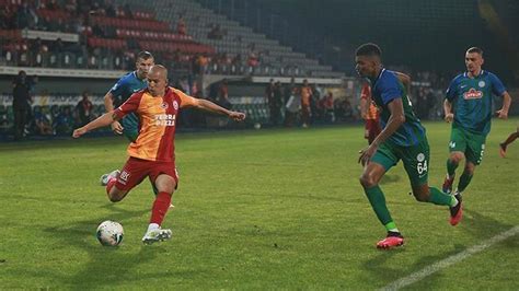 Ç­a­y­k­u­r­ ­R­i­z­e­s­p­o­r­ ­G­a­l­a­t­a­s­a­r­a­y­­ı­n­ ­3­3­ ­y­ı­l­l­ı­k­ ­s­e­r­i­s­i­n­e­ ­s­o­n­ ­v­e­r­d­i­
